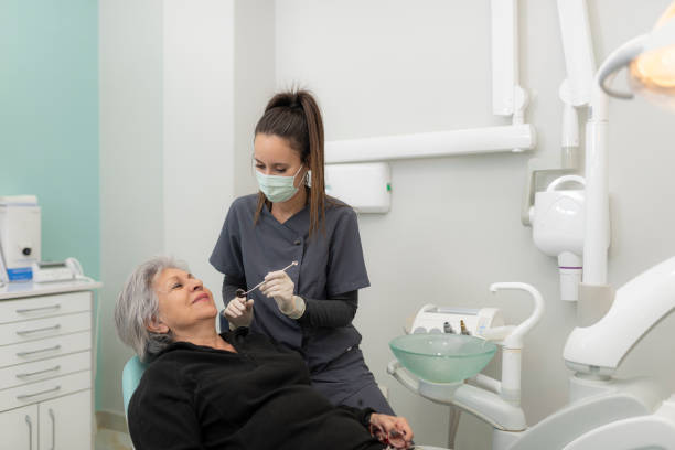 Best Emergency Dentist for Knocked-Out Tooth in Winchester, MO
