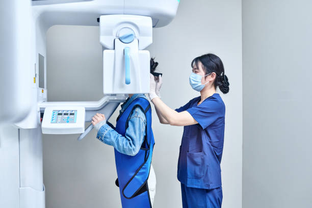 Best Holiday Emergency Dentist in Winchester, MO